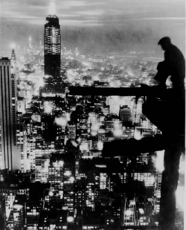 Ar skatu uz MAnhetenu no... Autors: Lestets Lielā Depresija Ņujorkā