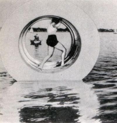 Ierīce pastaigai pa ūdeni 1938... Autors: Bauskas Motormuzejs Neparasti pirmskara izgudrojumi!