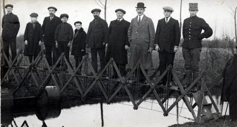Saliekamais tilts neparedzamām... Autors: Bauskas Motormuzejs Neparasti pirmskara izgudrojumi (2. daļa)