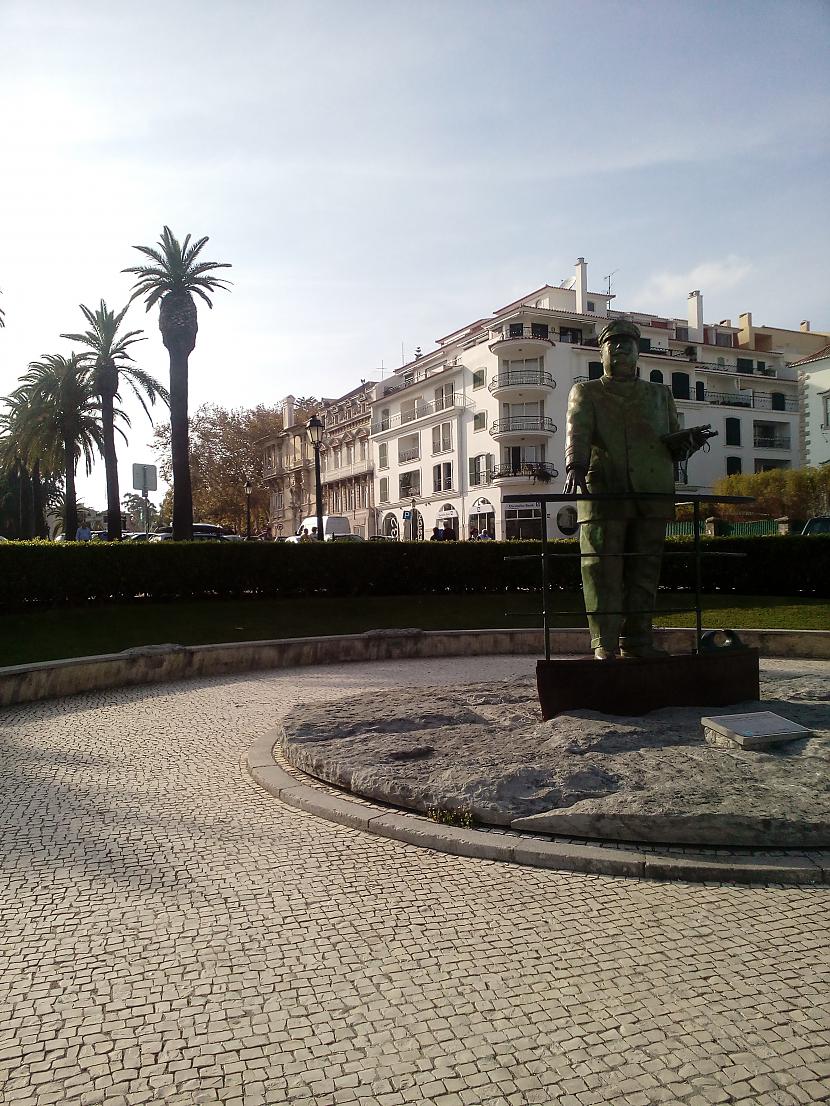  Autors: turistsr@speles Pavisam nedaudz no Lisbon, Sintra un Cascais