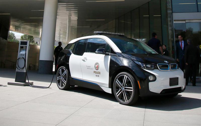 BMW i3 ASVKompakts izveicīgs... Autors: Charged 40 Interesantākie policijas auto pasaulē.