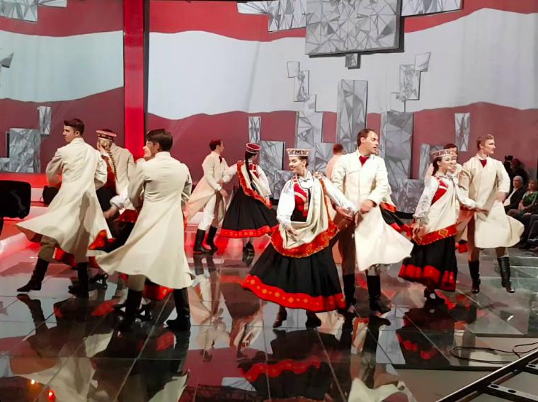 Lielkoncertā tiks dejota deja... Autors: 100 A 21 iemesls, kāpēc Latvijas simtgades Dziesmu un Deju svētki būs īpaši!