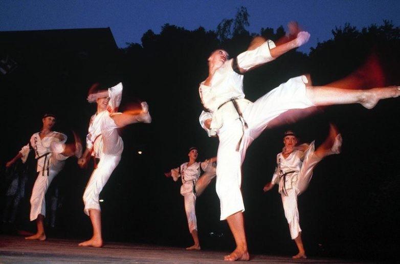 Karatē līdzīga deja vai arī... Autors: pyrathe Back to USSR (PSRS 1981. gads)