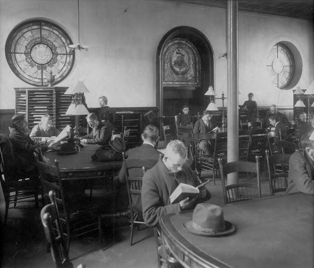 Lasīscaronanas telpa 1899 Autors: Lestets Sinsinati publiskā bibliotēka pirms tās demolācijas 1955. g.