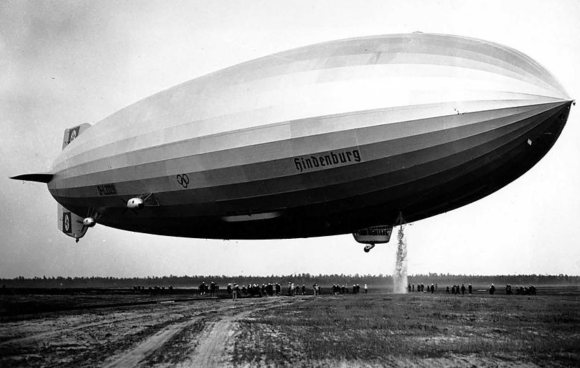 Ūdens nolaiscaronana pirms... Autors: Lestets Hindenburga katastrofa 1937. g.