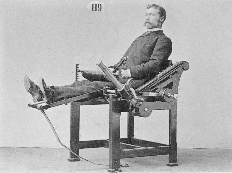  Autors: ĶerCiet 19. gadsimta sporta trenažieri, kas bija atrodami arī Rīgā