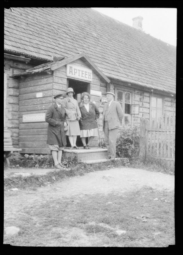  Autors: Lestets Igaunijas 1920-to ikdienas dzīve fotogrāfijās