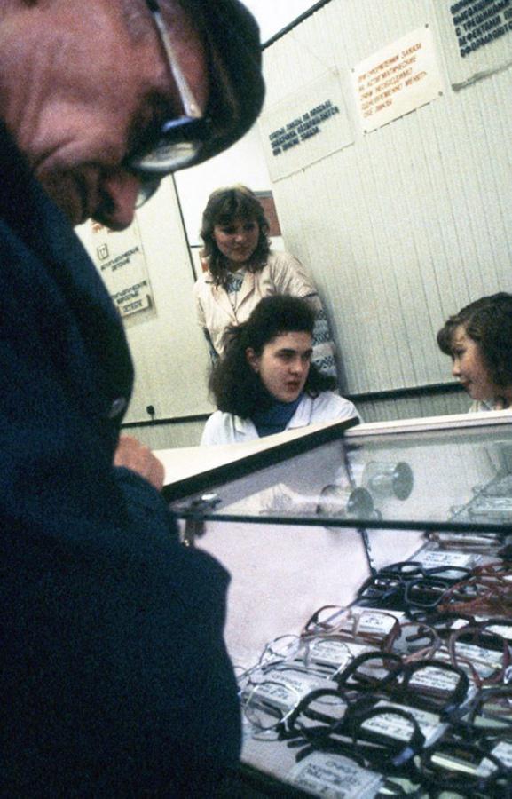  Autors: Fosilija Ļeņingrada, 1991.gads.