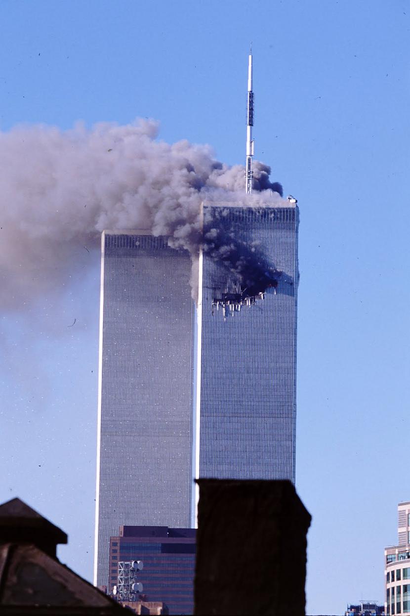 Tikmēr dienvidtornī izskan... Autors: voundervagner 11. septembra terorakti