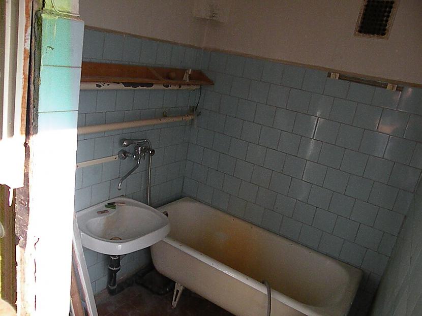Ģeniāli  Jā tā ir vannas... Autors: Krish11 Sveiks lai dzīvo, remontējam dzīvokli!