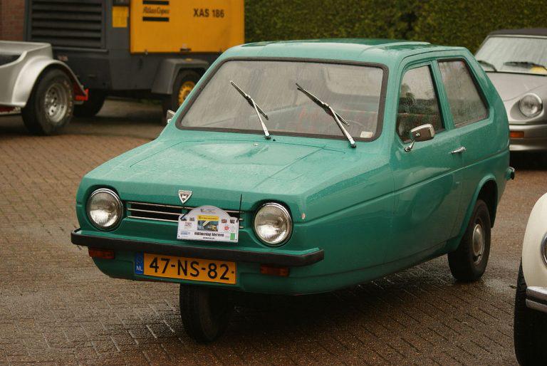 8 Reliant Robin Autors: Pīters Kvils 15 visu laiku neglītākie auto