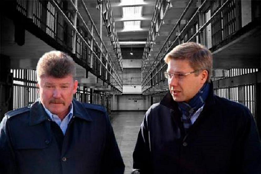  Autors: Bumbišķi News Network Spied LIKE un SHARE, ja uzskati, ka šiem kungiem cietums būtu īstā vieta!
