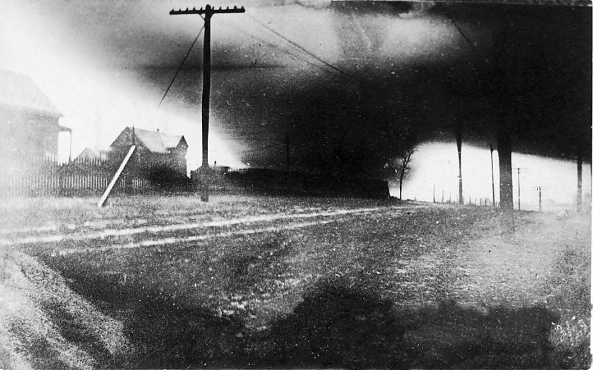 1913 gada Omahas tornado 1913... Autors: Testu vecis Tornado lielpilsētās
