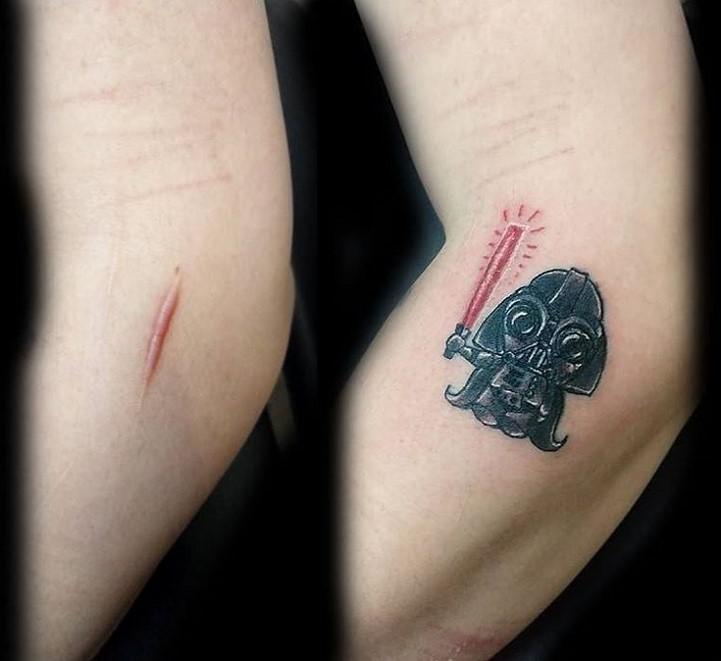 Acīmredzams Zvaigžņu karu fans... Autors: The Diāna 20 brīnišķīgi tetovējumi, kuri piesedz ķermeņa nepilnības un rētas