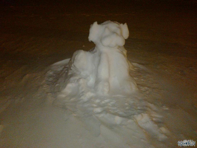 ka ir sniega suns kurscaron... Autors: ezkins Savdabīgās nakts sniega izjūtas