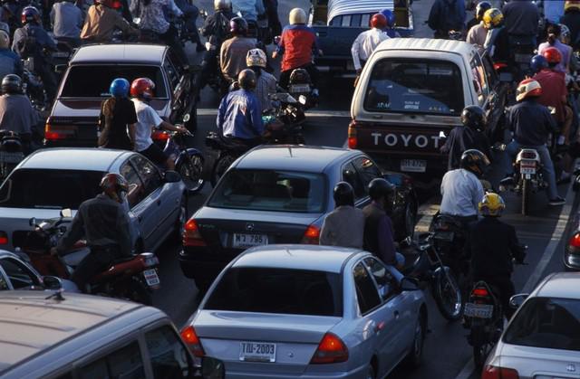 TaizemeStundas gadā ko nākas... Autors: ĶerCiet Valstis, kurās ir lielākie sastrēgumi