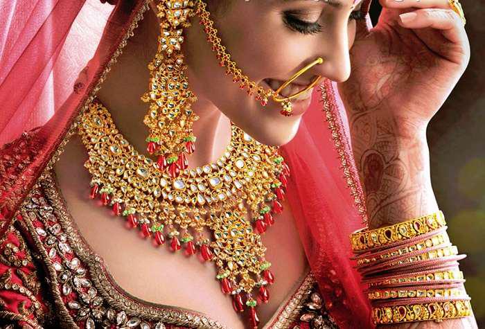 16 precētas sievietes rotasIr... Autors: Lestets 20 lietas, ko var ieraudzīt tikai Indijā