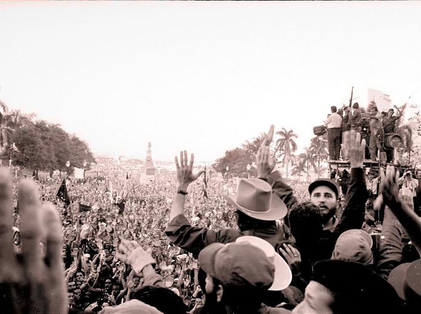 Fidels Kastro aicina cilvēkus... Autors: Lestets Vēsturiskas bildes, kurām vajag paskaidrojumu