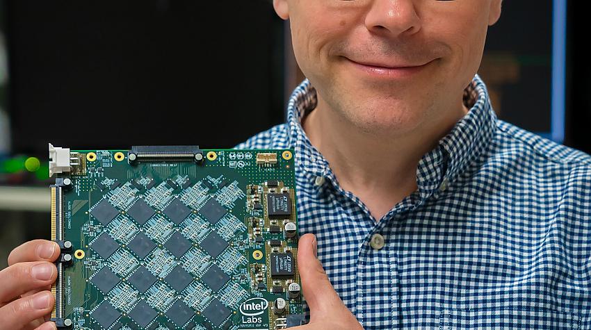 Mākslīgā intelekta sirds… Intel izpildījumā