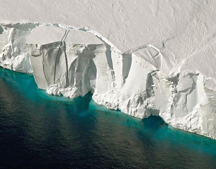 Vidējais ledus biezums ir 16... Autors: Lestets 18, iespējams, nedzirdēti fakti par Antarktīdu
