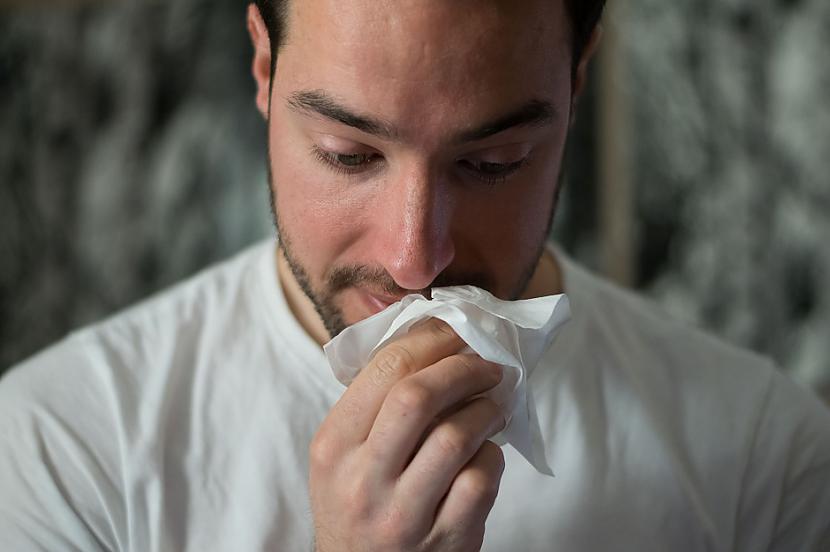 Vīriescaronu gripaOksfordas un... Autors: Lestets Zinātnieki apgalvo, ka vīrieši nemaz nepārspīlē, kad ir slimi