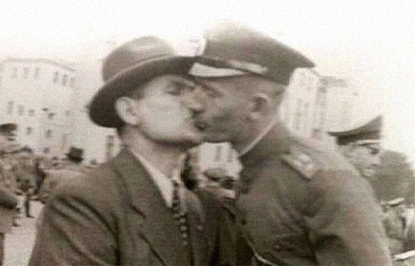  Autors: matilde 26 fotogrāfijas no pagātnes, kas pierāda to, ka geji un lesbietes bija jau sen