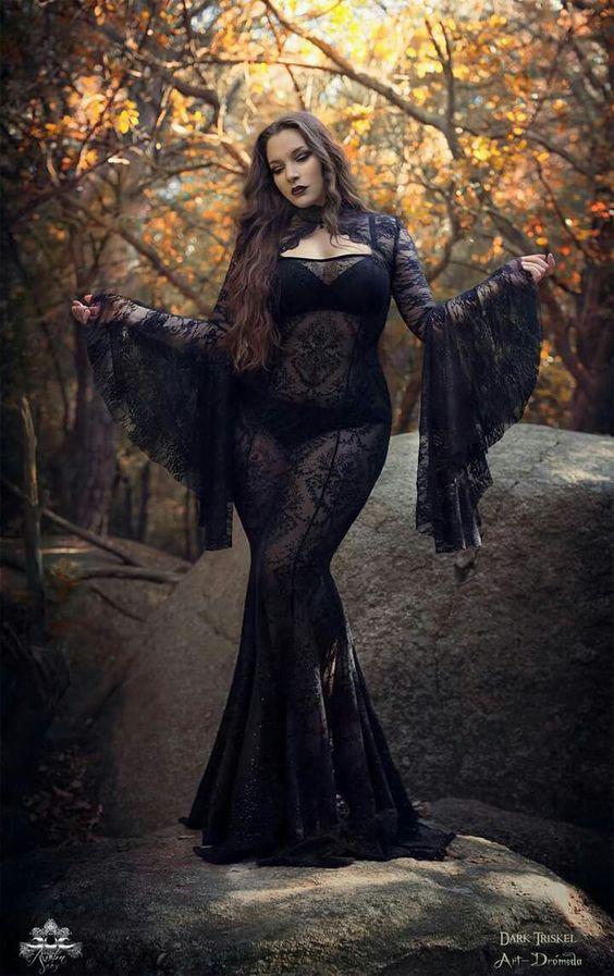  Autors: Drakonvīrs Lady in Black 3