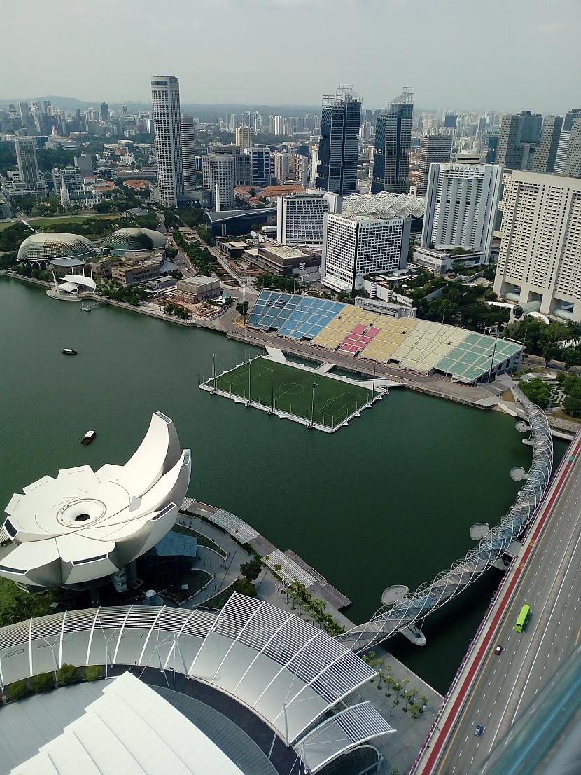Peldoscaronais stadions Autors: turistsr@speles ...vēl joprojām Singapūra