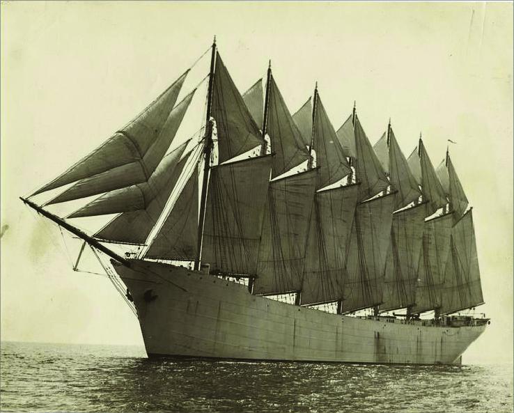 Stāsts sākas 1901gadā ar kuģa... Autors: Bezjēdzīgais Kuģa «Thomas W. Lawson» šausmīgā traģēdija