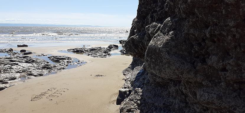  Autors: Griffith Ogmore By Sea, 11/7/2020, Wales.