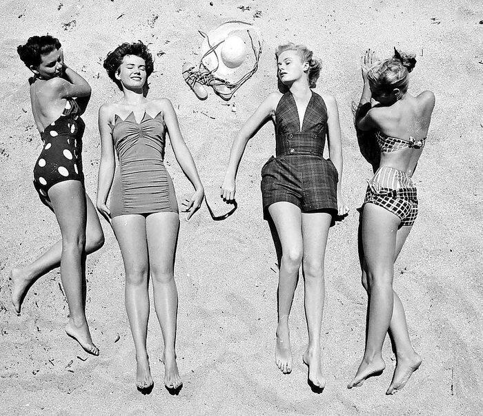 Vasaras pludmales apģērbs 1950... Autors: Fosilija Neticami skaisti izdevušās meiteņu retro fotogrāfijas