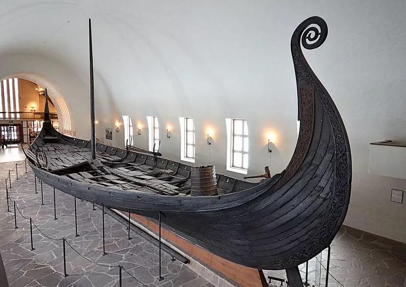 Osebergas vikingu kuģis no 9... Autors: Lestets 20 vecas lietas, kas joprojām nav zaudējušas savu šarmu