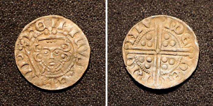Henrija III laika monēta ap... Autors: Lestets 19 labākie metāla detektora atradumi, ar ko cilvēki ir padalījušies internetā