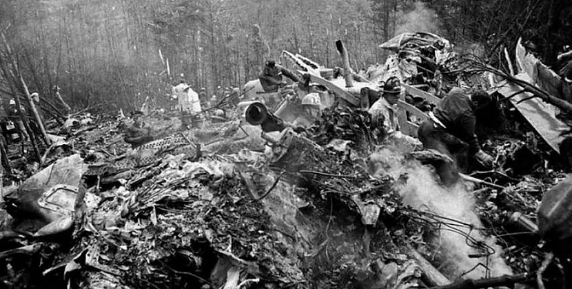Southern Airways reiss 932... Autors: Testu vecis Komerciālo lidaparātu katastrofu bildes (1967.g - 1972.g)
