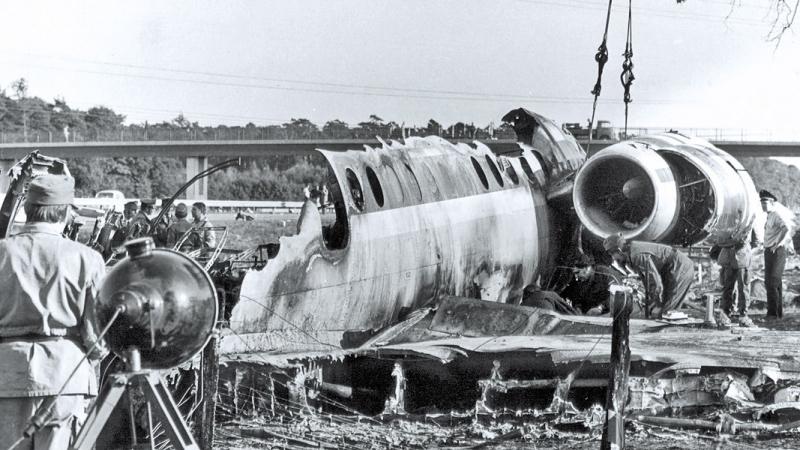Paninternational reiss 112... Autors: Testu vecis Komerciālo lidaparātu katastrofu bildes (1967.g - 1972.g)