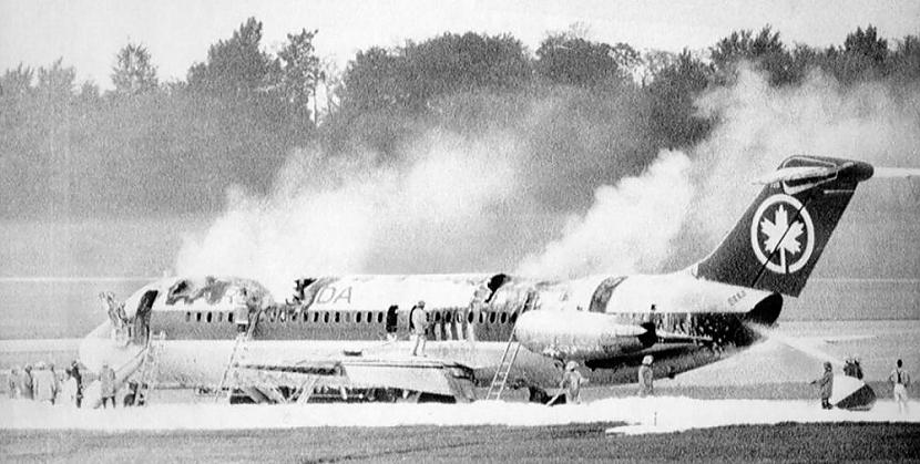 Air Canada reiss 797 1983gada... Autors: Testu vecis Komerciālo lidaparātu katastrofu bildes (Astoņdesmitie) 1980.-1985.g