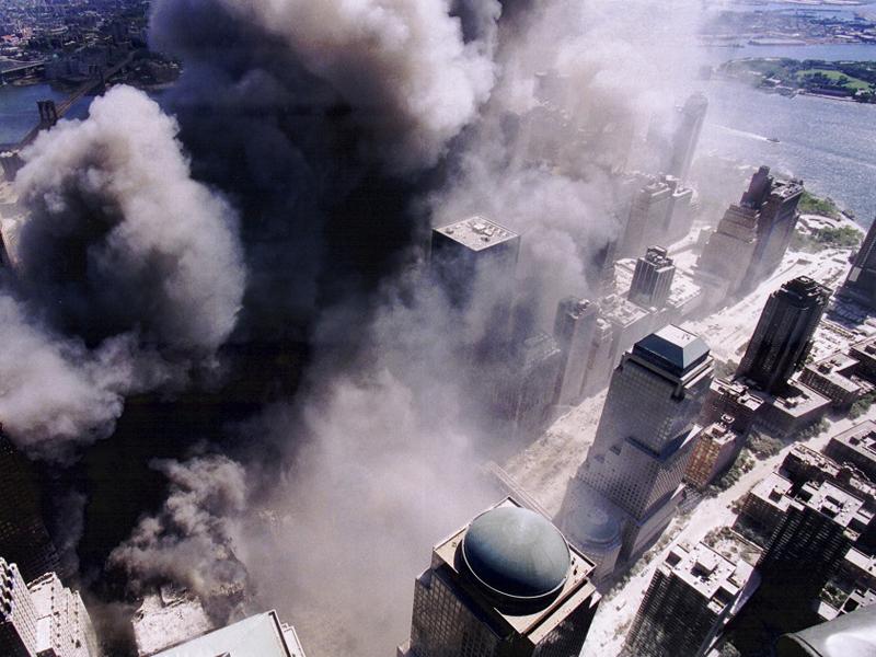 Vaina sprādzienā nevis... Autors: matilde Sazvērestības teorijas, kas arī pēc 20 gadiem apvij 11. septembra traģēdiju ASV