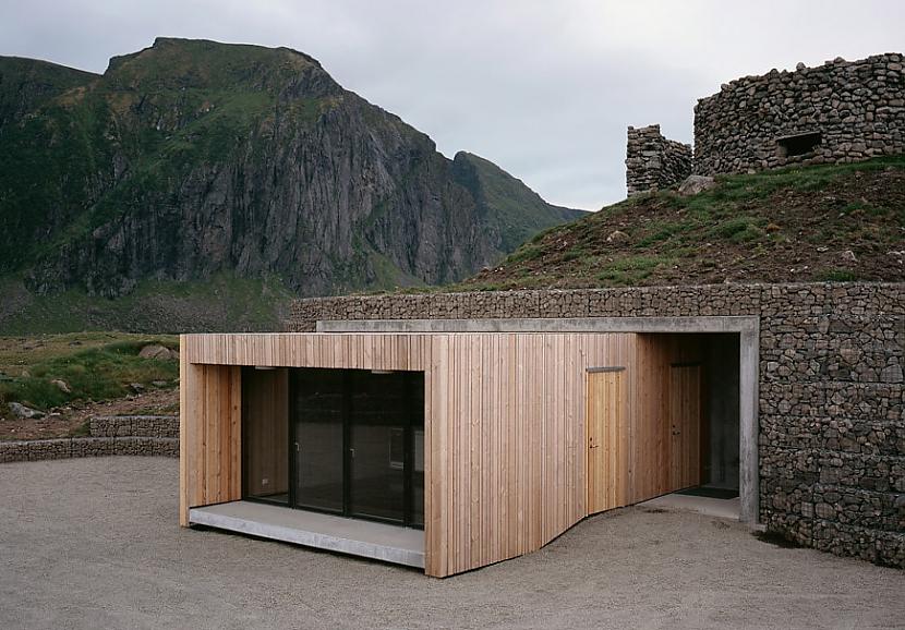 Un amfiteātris tika uzcelts no... Autors: Zibenzellis69 Tualetes Norvēģijā ir līdzīgas vietām, kur gribas dzīvot