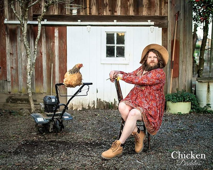  Autors: matilde «Chicken Daddies» kalendārs, kas liks straujāk pukstēt katras sievietes sirdij
