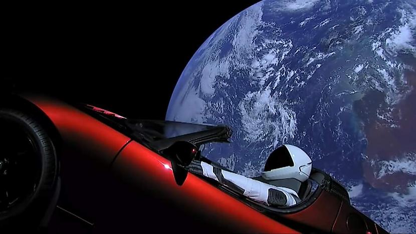 Scaronobrīd sarkanā... Autors: matilde Kur tagad ir «Tesla», kuru 2018.gadā nosūtīja kosmosā?