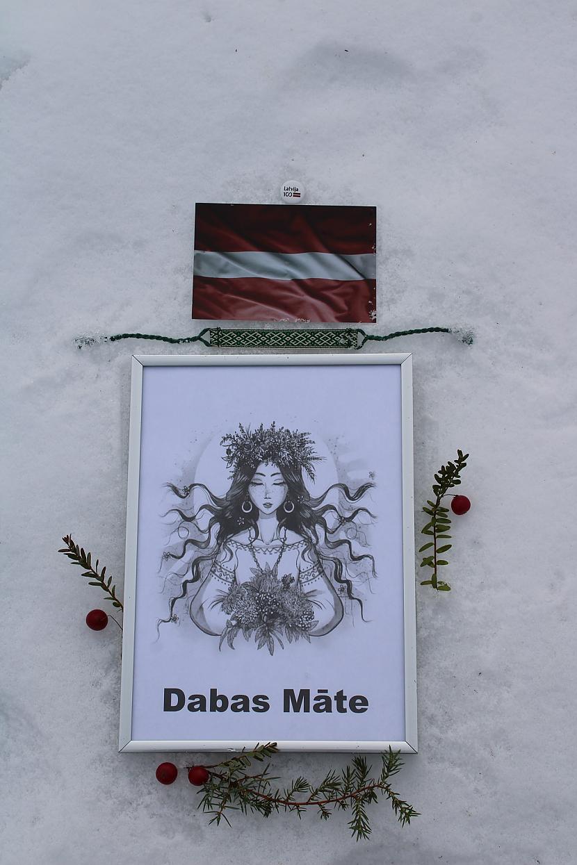  Autors: Latvian_pagan Baltu pagānisms. Lūgšana Dabas Mātei.