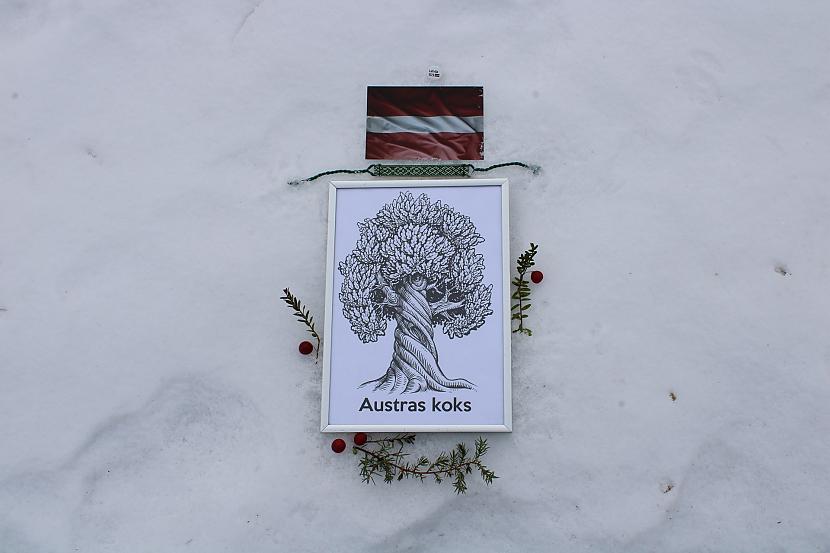  Autors: Latvian_pagan Baltu pagānisms. Lūgšana Austras kokam (Saules kokam).