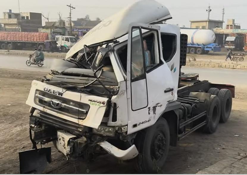 Mums tak arīdzan vaidzēto tos... Autors: Zibenzellis69 Vai šo kravas auto vēl var atjaunot? 🚛