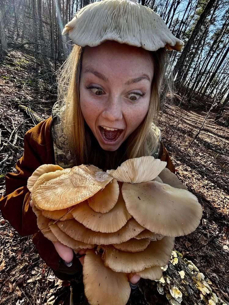 quotVēl viena manu mikofilo... Autors: Zibenzellis69 Sēņu fotogrāfijas, kas pierāda to, ka iespējams tās nākušas no citas pasaules