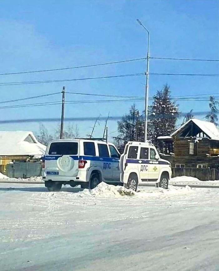 Policistu slazds sirena Autors: Zibenzellis69 19 prātam neaptveramas fotogrāfijas, kas liks tev jautāt: "Pagaidi, kas notiek?"